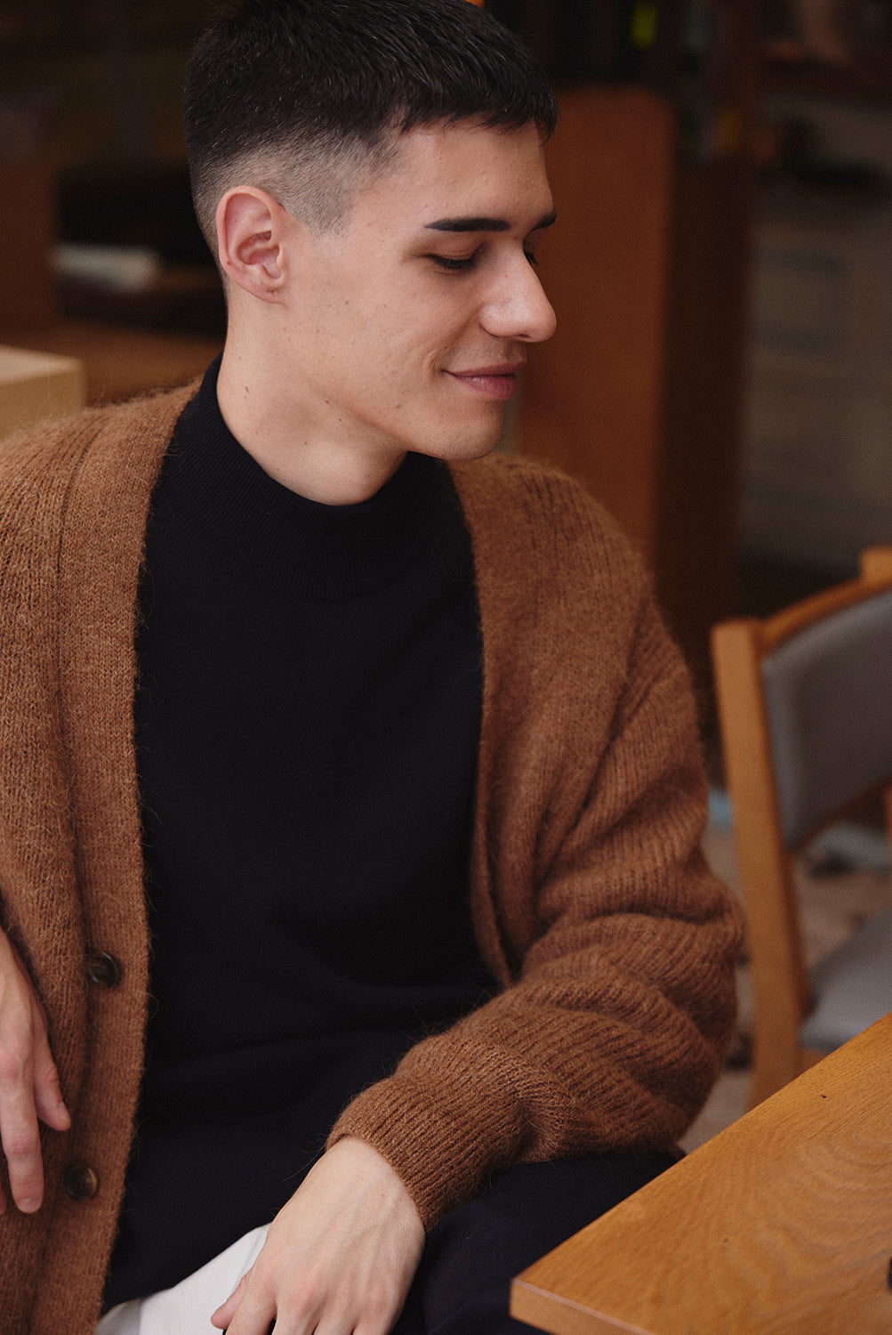 USL MOC NECK SWKNIT