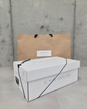 UN-USELESS オリジナルギフトボックス
