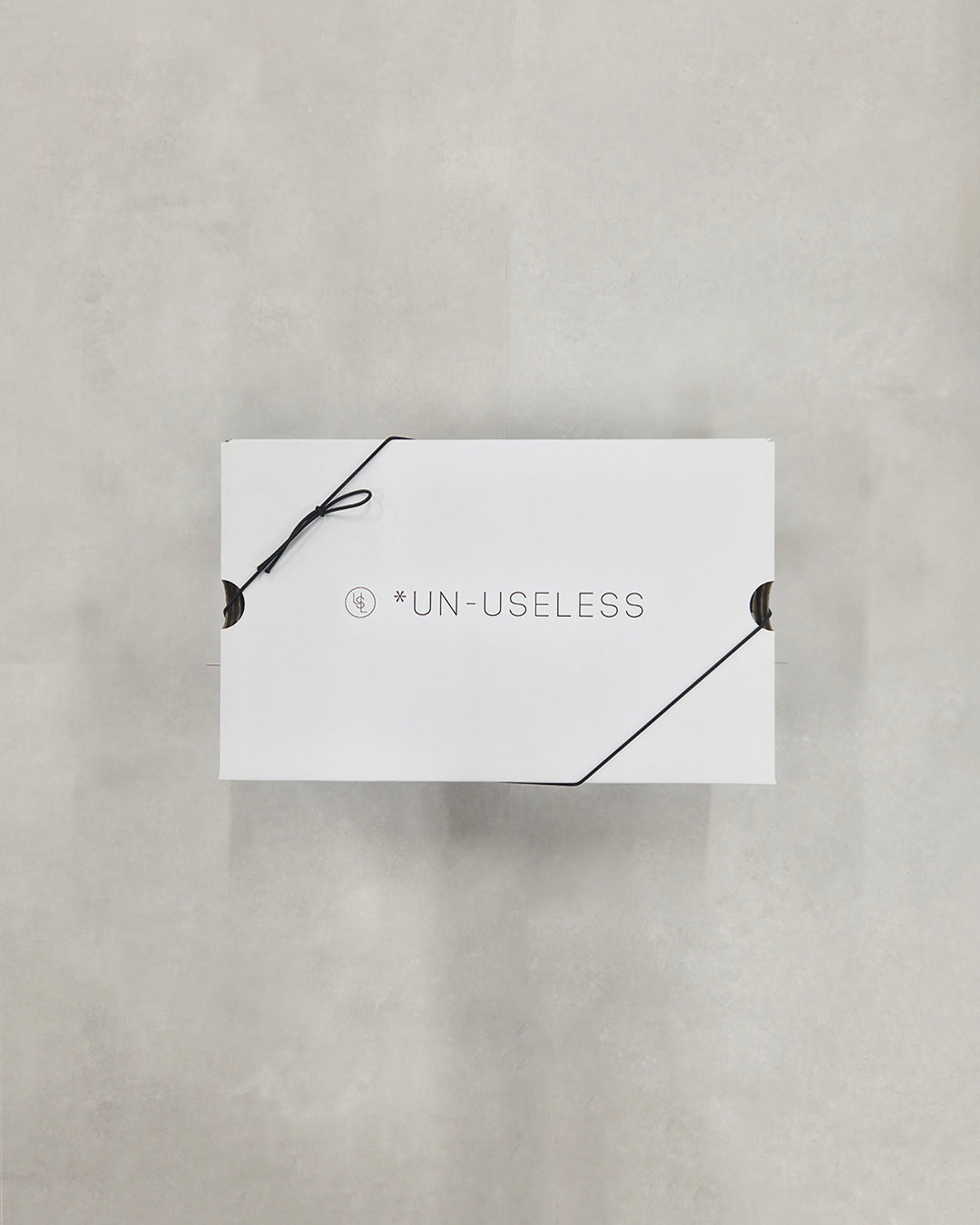UN-USELESS original gift box