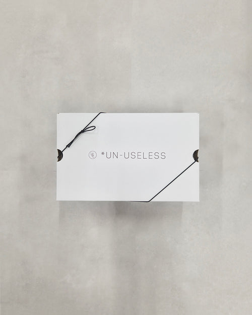 UN-USELESS オリジナルギフトボックス