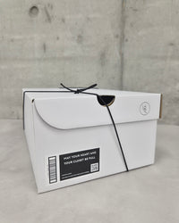 UN-USELESS original gift box